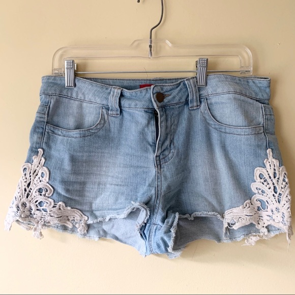 Forever 21 Mini Jeans Shorts with lace detail - Picture 1 of 4